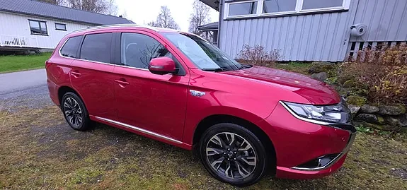 Mitsubishi Outlander 2018 photo 4