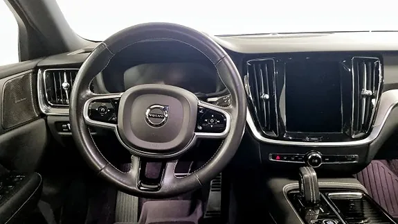 Volvo V60 2021 photo 4