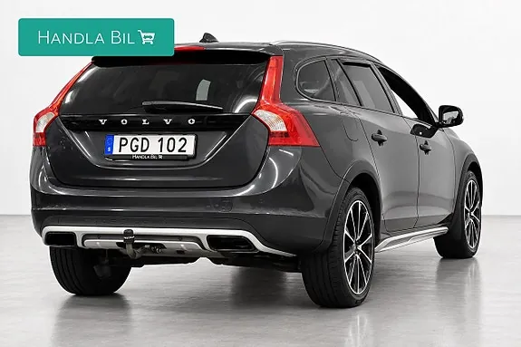 Volvo V60 Cross Country 2017 photo 5