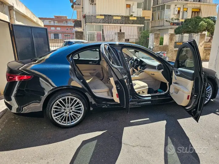 Alfa Romeo Giulia 2018 photo 4