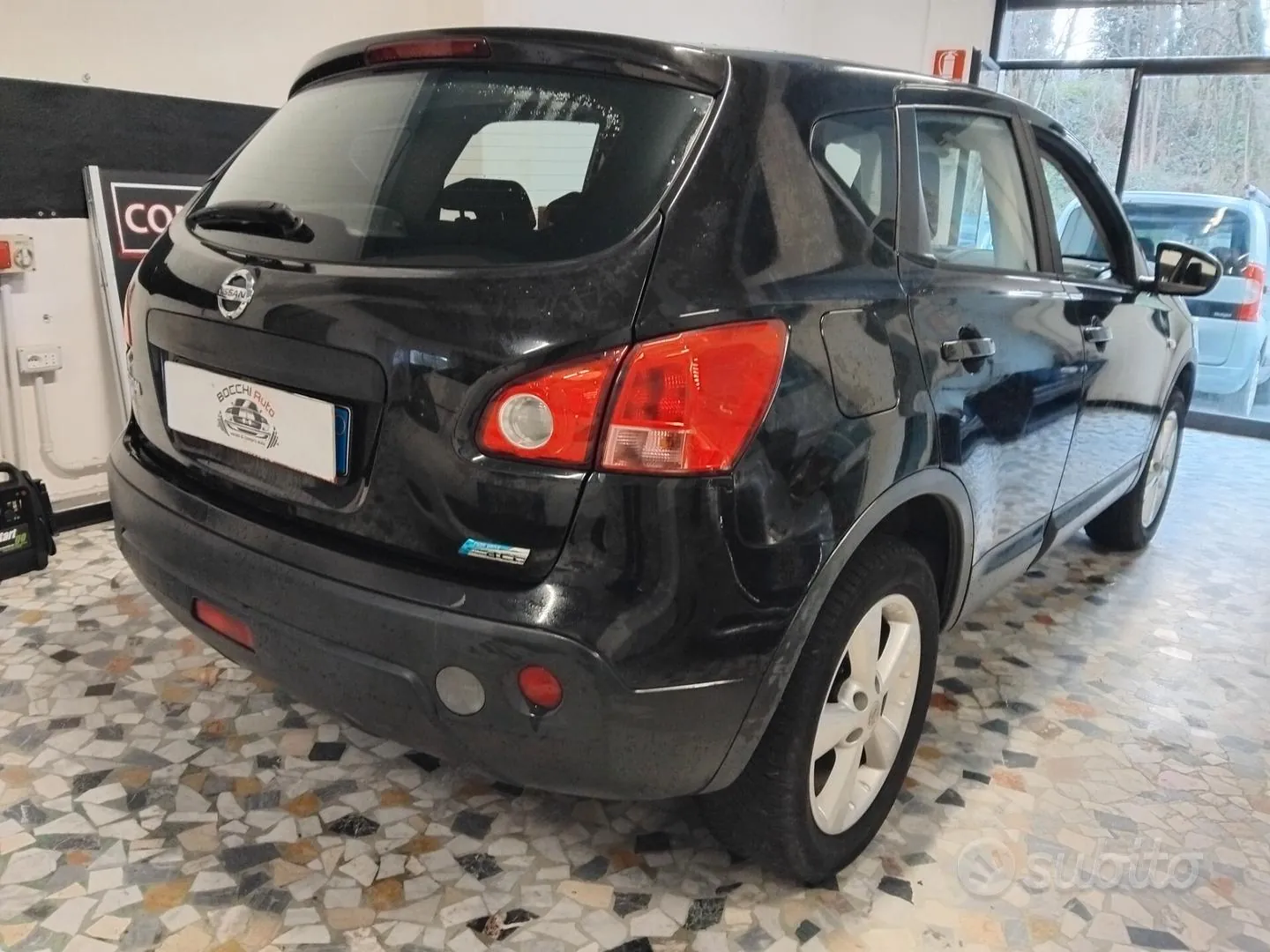 Nissan Qashqai 2009 photo 4
