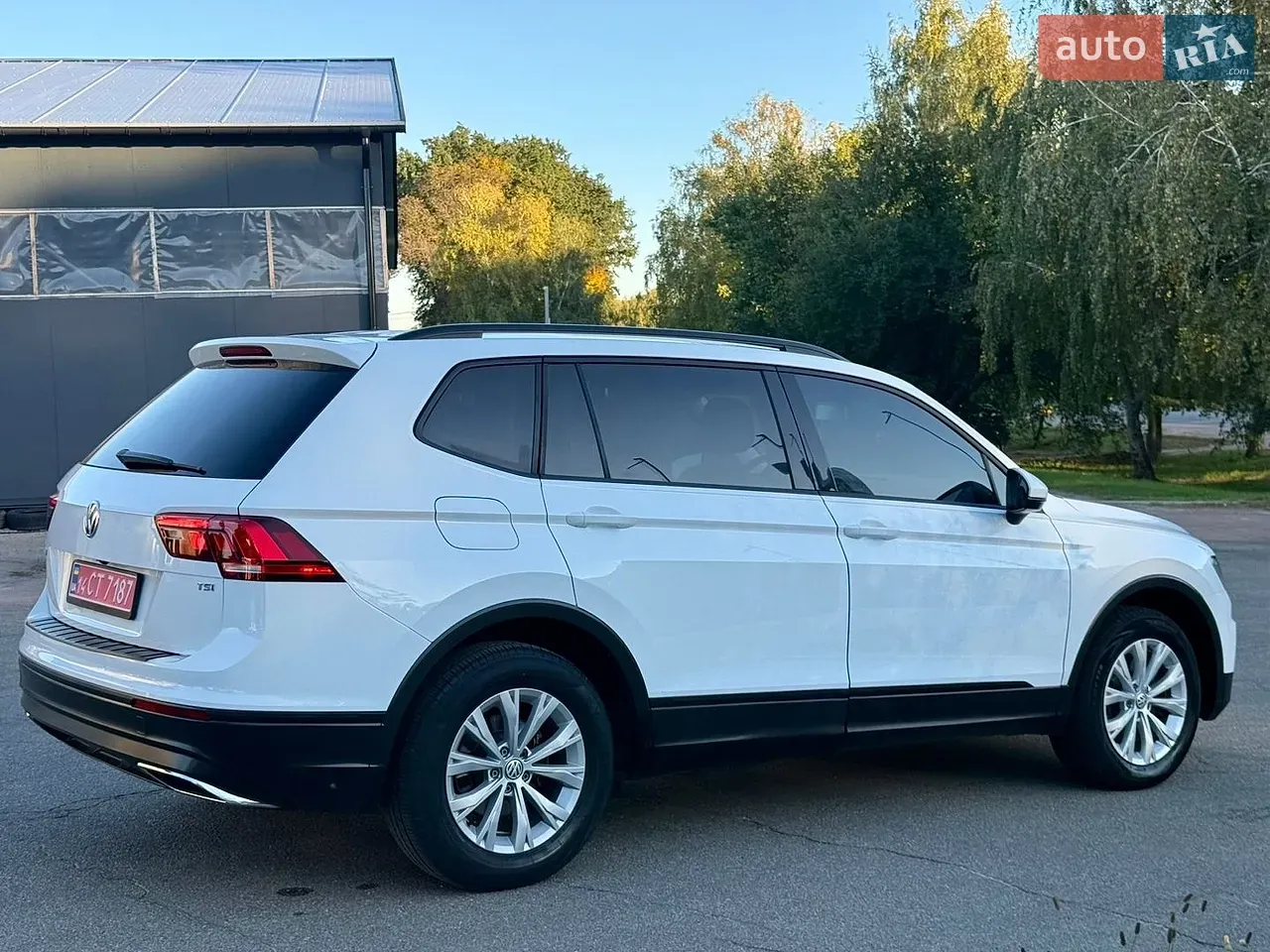 Volkswagen Tiguan 2017 photo 2
