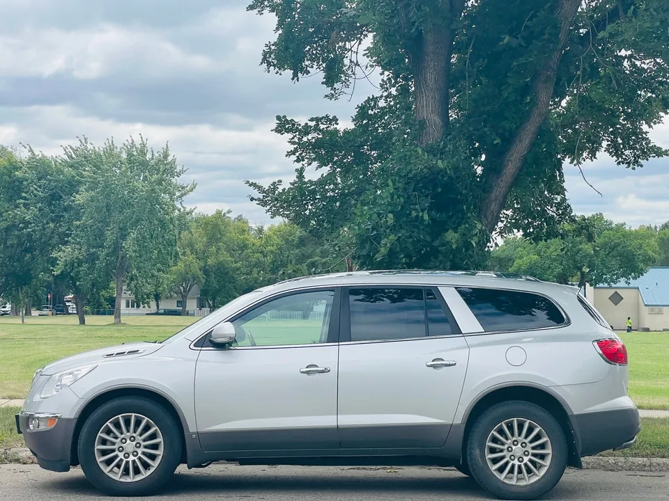 Buick Enclave 2009 photo 3