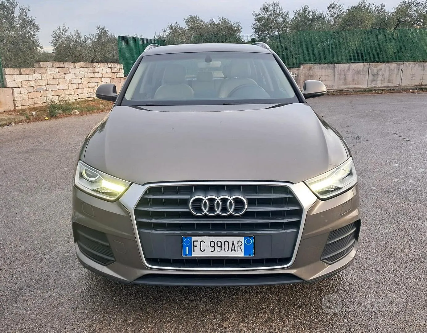 Audi Q3 2016 photo 2