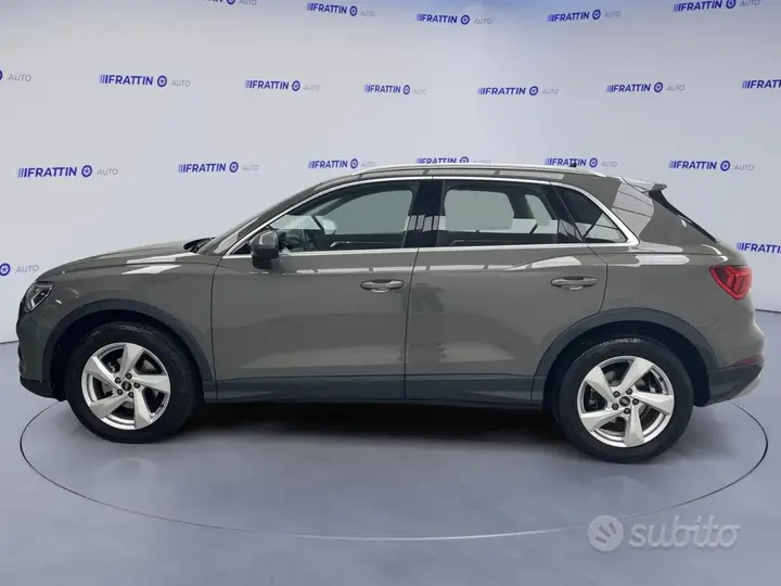 Audi Q3 2023 photo 5