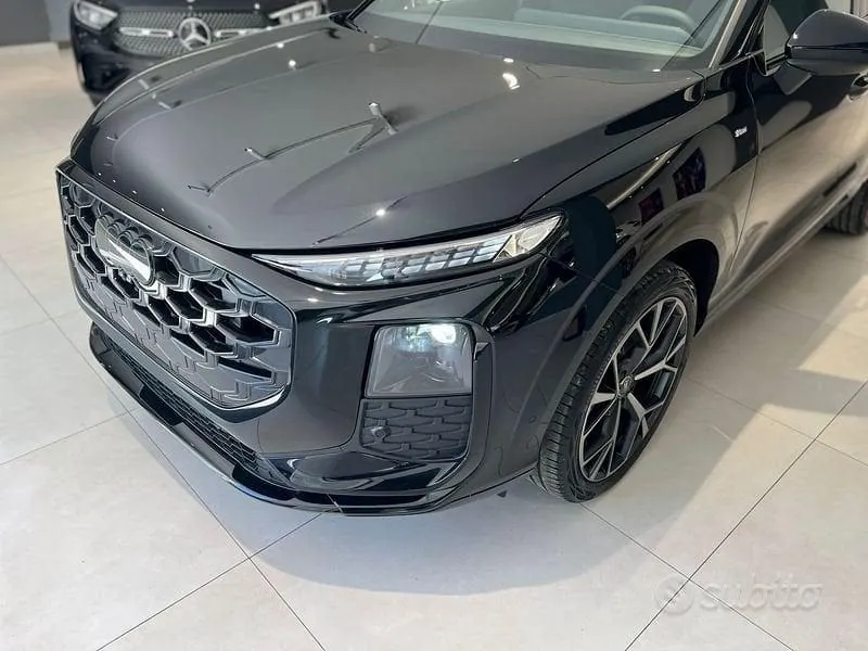 Audi Q3 2026 photo 2