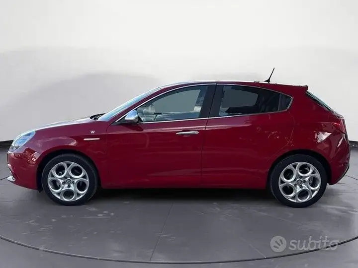 Alfa Romeo Giulietta 2021 photo 4