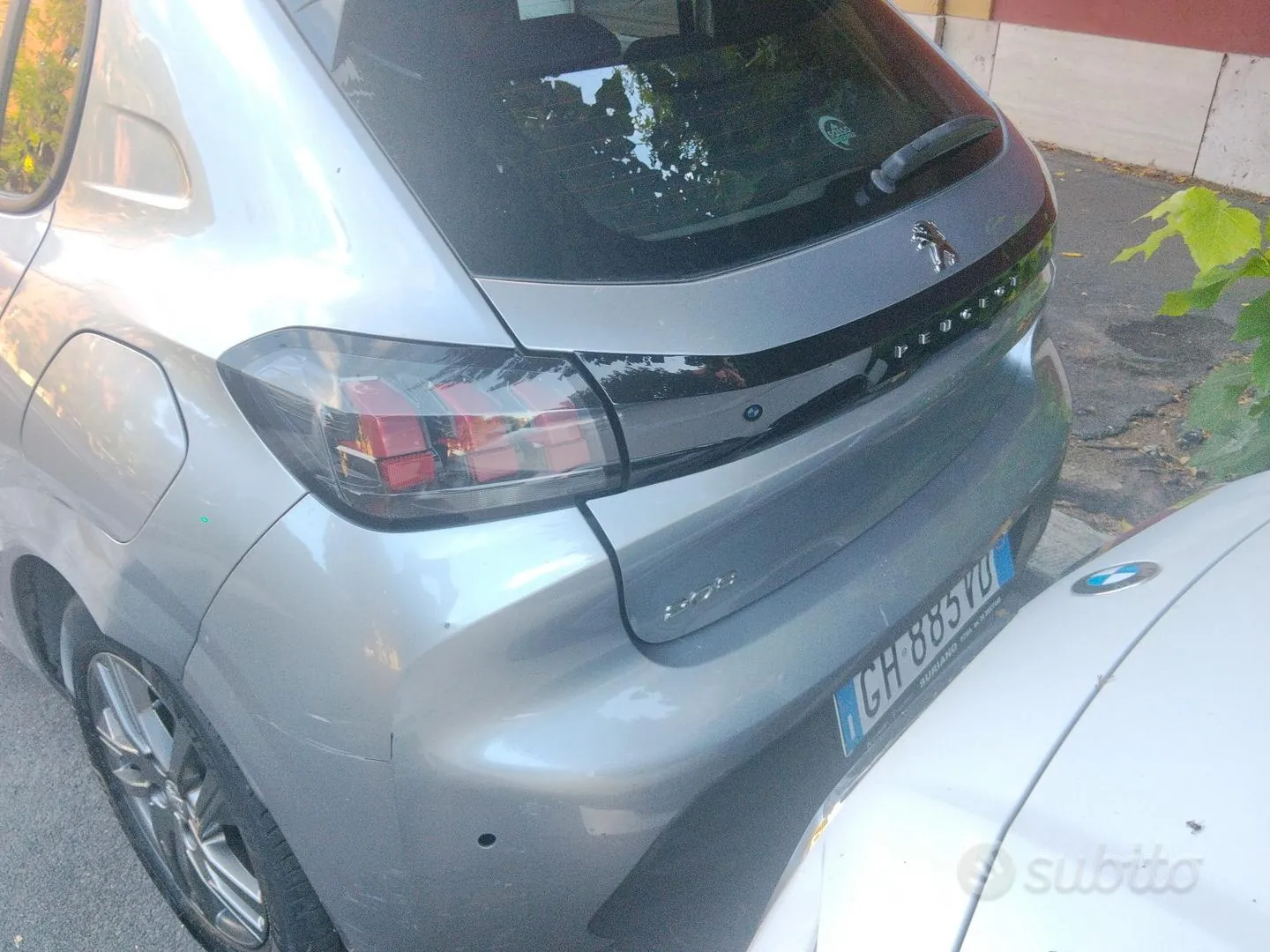 Peugeot 208 2022 photo 3