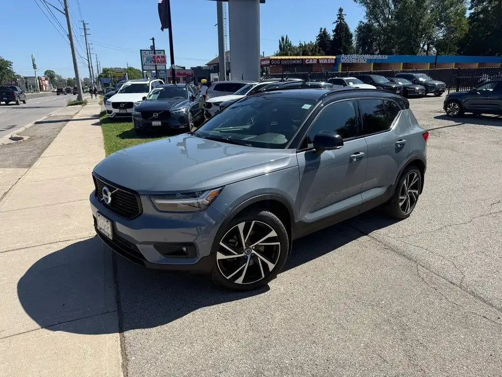 Volvo Xc40 2022 photo 2