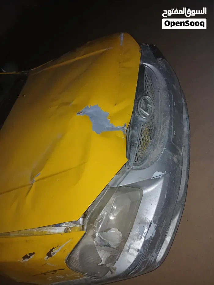 Hyundai Verna 2012 photo 4