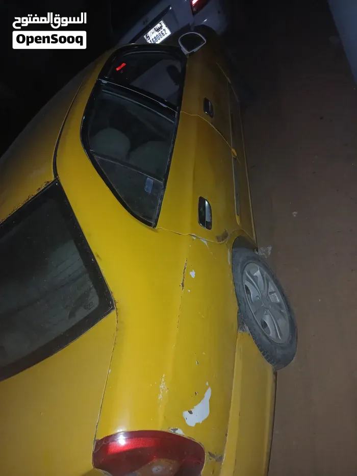 Hyundai Verna 2012 photo 3