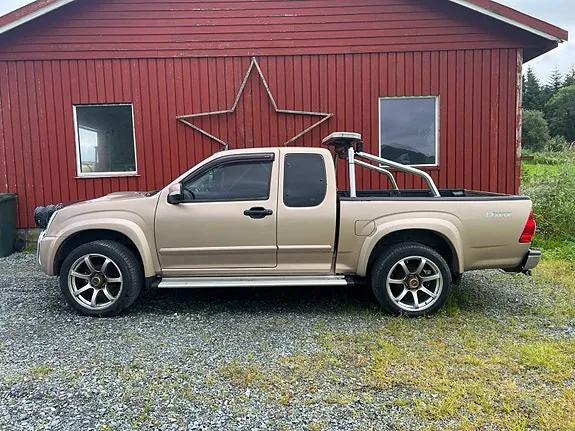 Isuzu D-Max 2008 photo 5