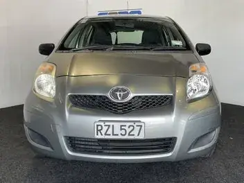 Toyota Yaris 2009 photo 3