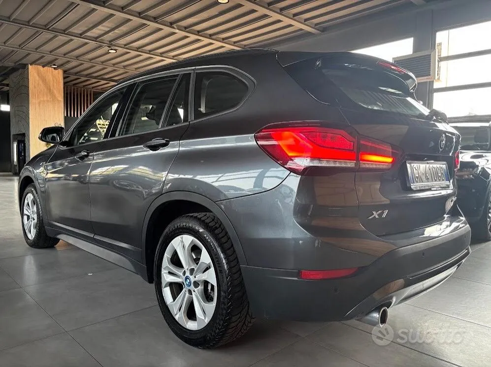 BMW X1 2022 photo 2