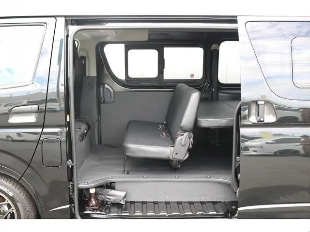 Toyota Hiace 2026 photo 5