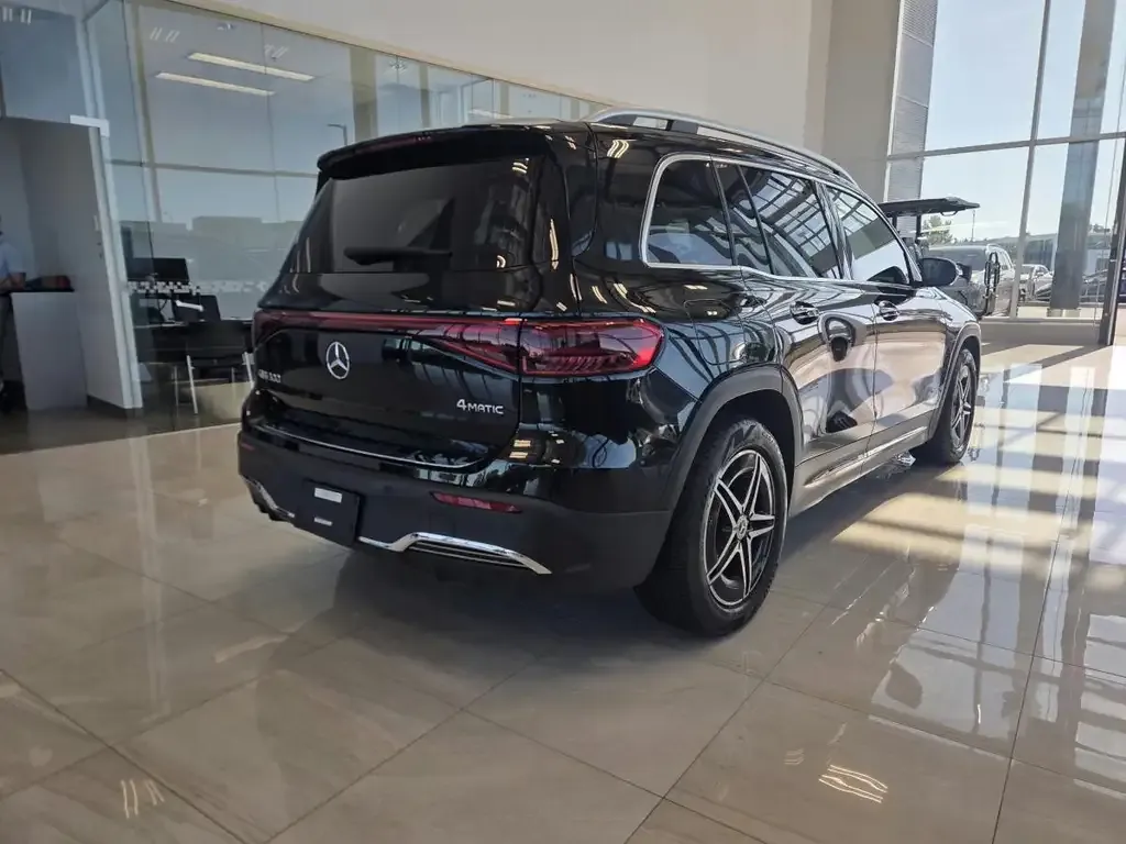 Mercedes-Benz Eqb 2025 photo 4