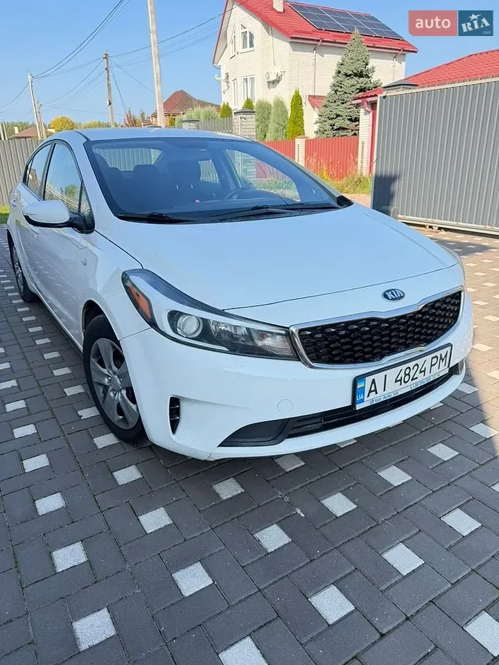 Kia Forte 2017 photo 2
