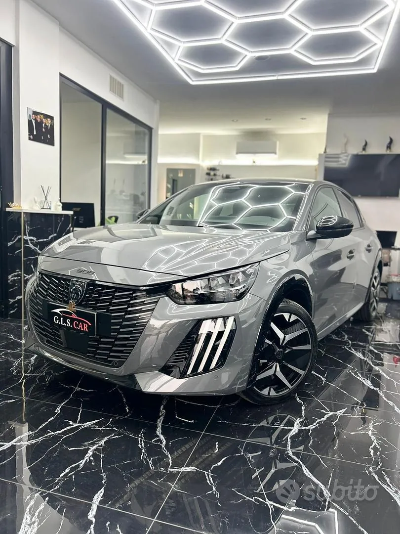 Peugeot 208 2025 photo 2