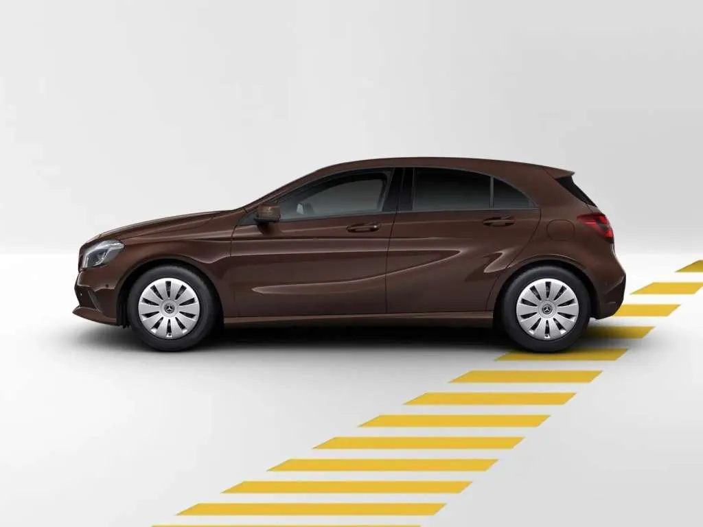 Mercedes-Benz A-Class 2017 photo 3