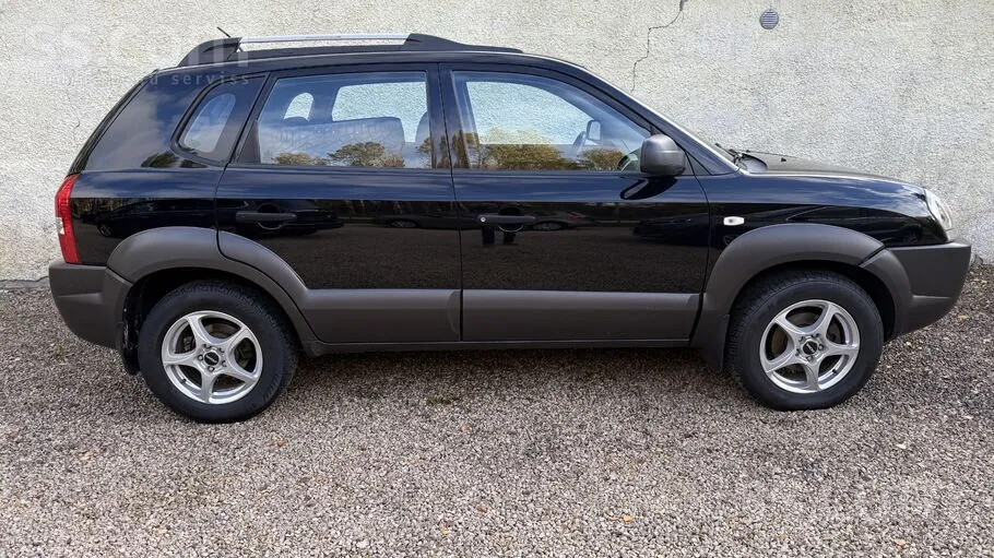 Hyundai Tucson 2006 photo 2