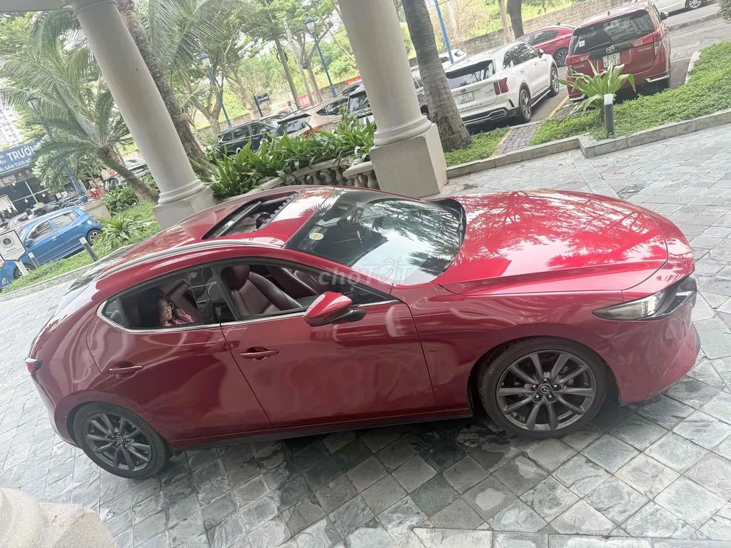 Mazda 3 2021 photo 3