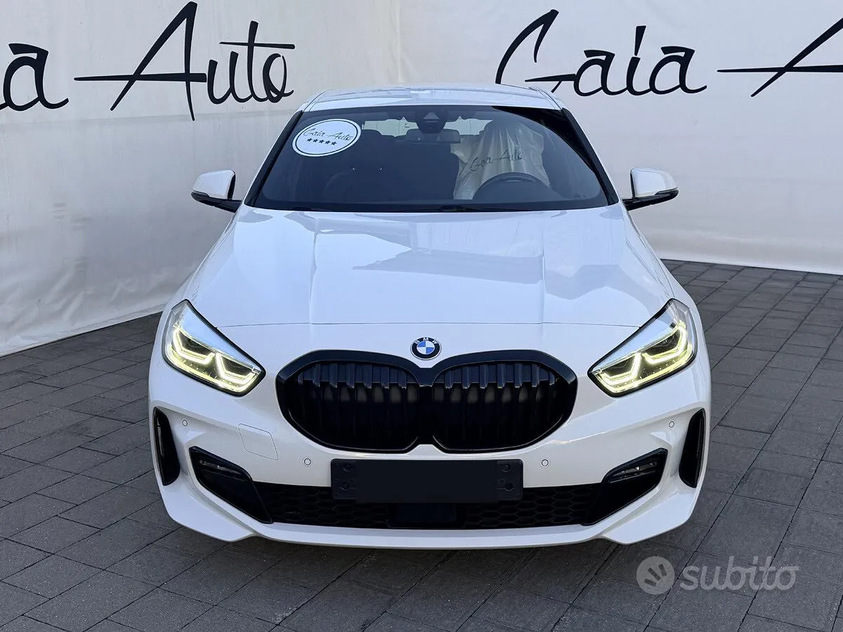 BMW 1 Series 2020 photo 2