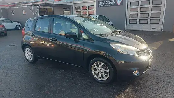 Nissan Note 2013 photo 2