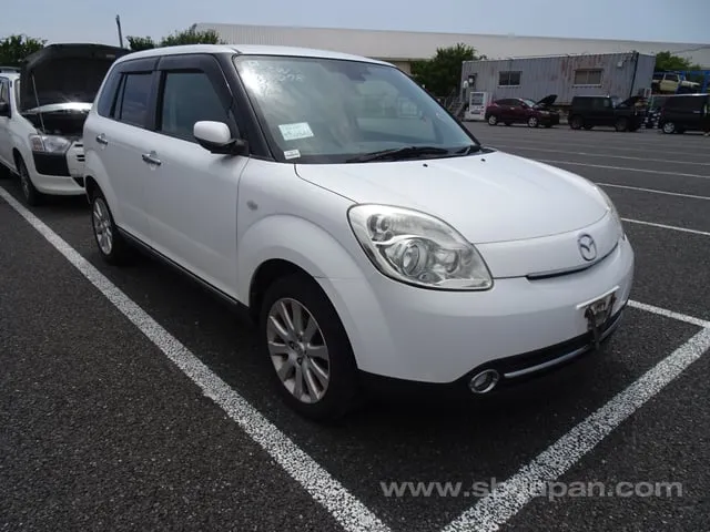 Mazda Verisa