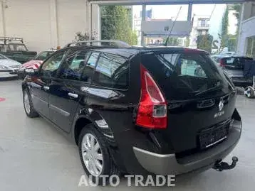 Renault Mégane 2002 photo 3