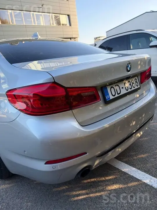 BMW 530E 2018 photo 5