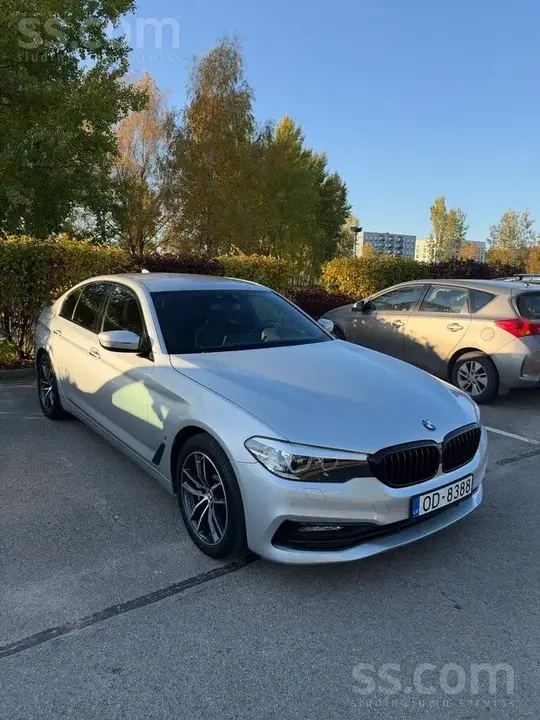 BMW 530E