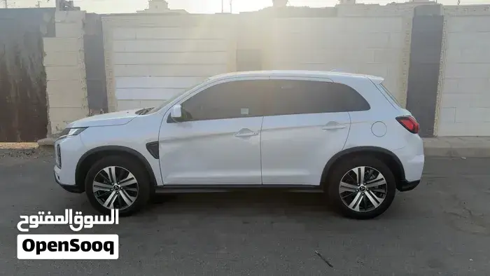 Mitsubishi Asx 2024 photo 2