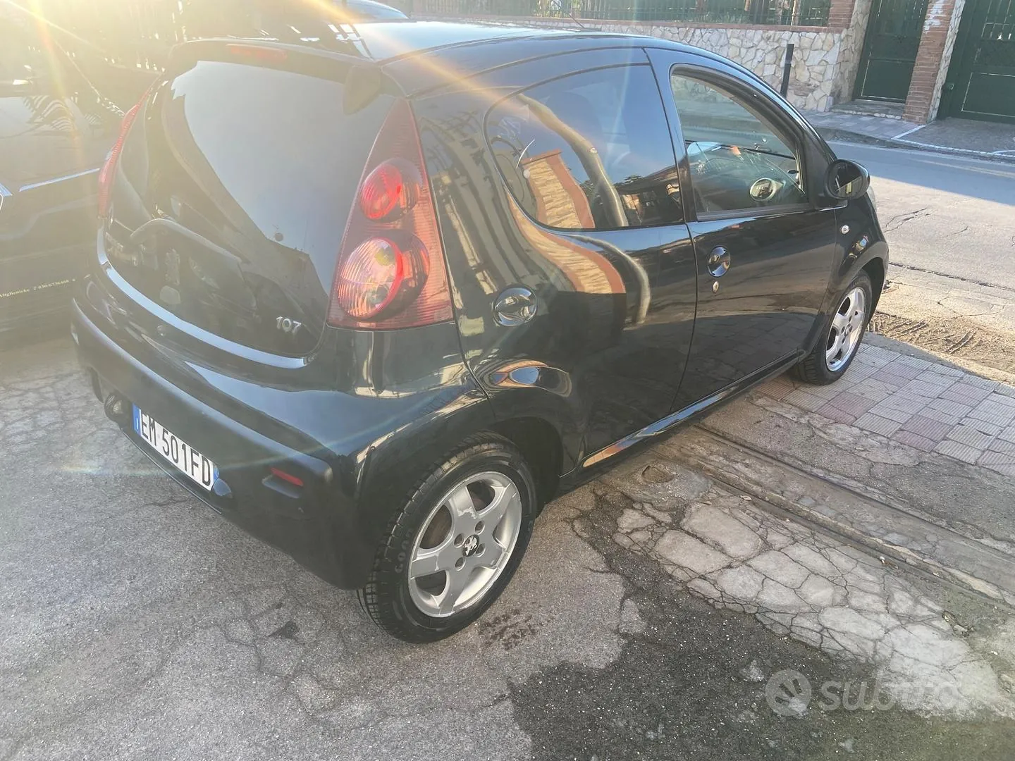 Peugeot 107 2012 photo 4