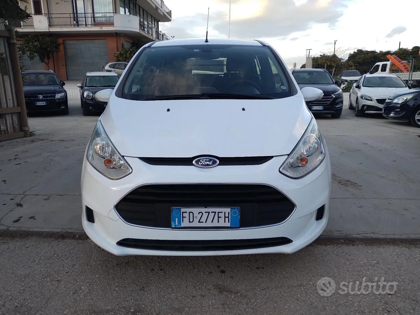 Ford B-Max 2016 photo 2