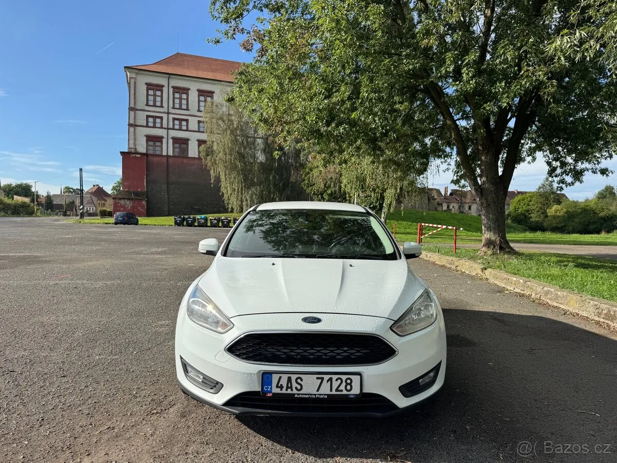 Ford Focus 2015 photo 3