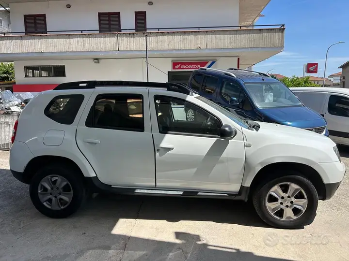 Dacia Duster 2016 photo 3