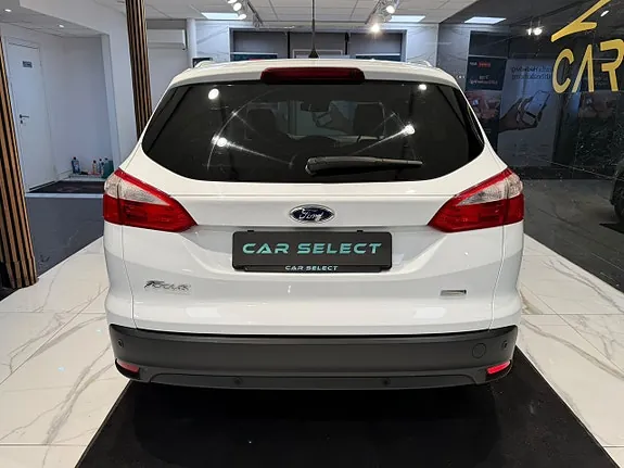 Ford Focus 2014 photo 4