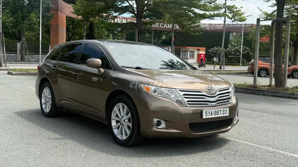 Toyota Venza 2009 photo 2