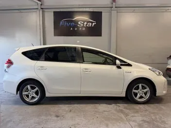Toyota Prius 2017 photo 4
