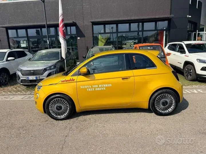 Fiat 500 2025 photo 2