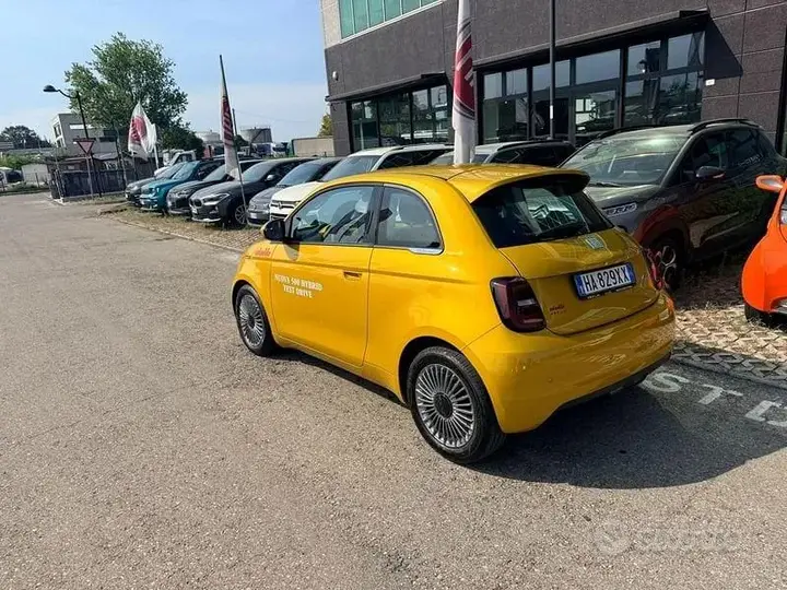 Fiat 500 2025 photo 3