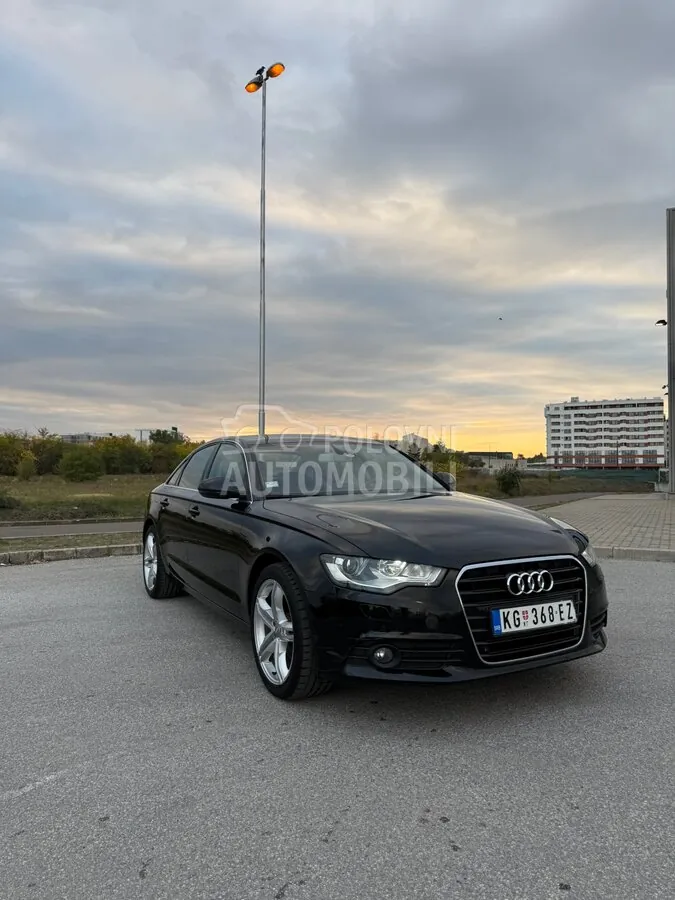 Audi A6 2012 photo 2