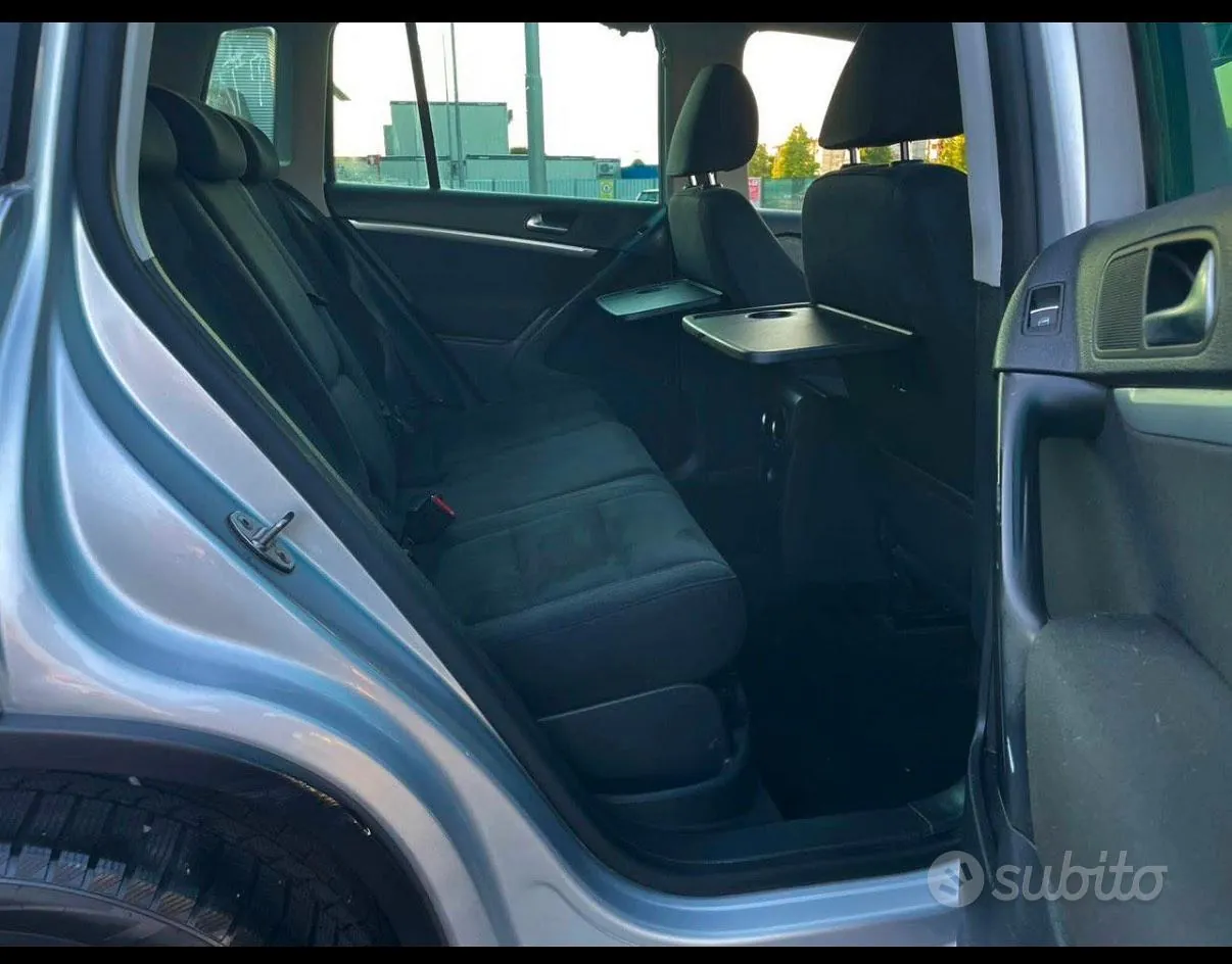 Volkswagen Tiguan 2012 photo 5
