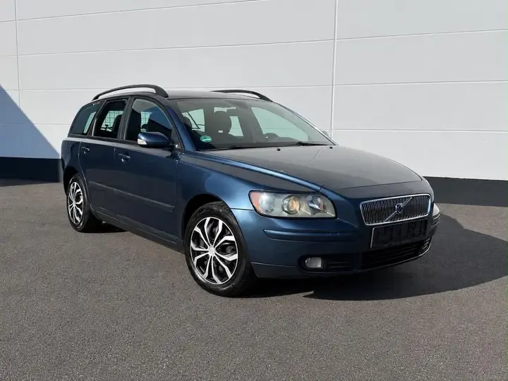 Volvo V50