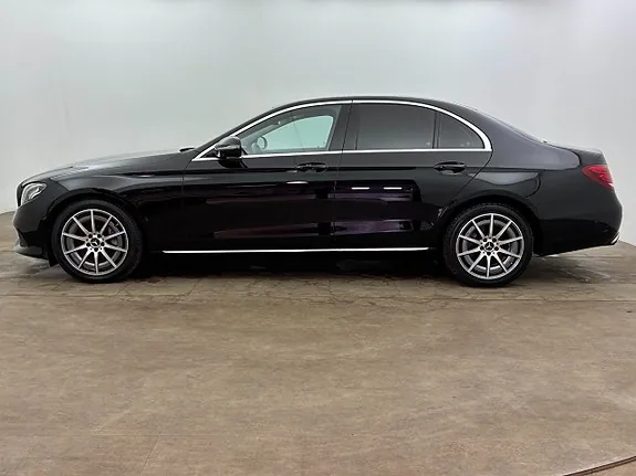 Mercedes-Benz E350 D 2017 photo 2