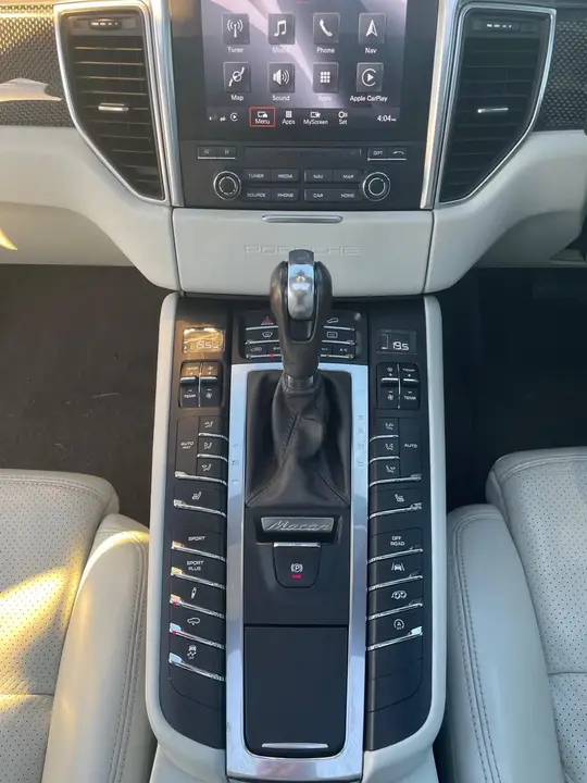 Porsche Macan 2017 photo 5