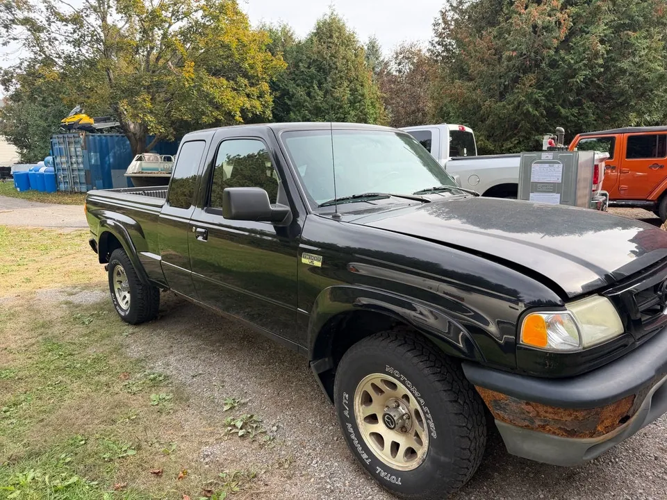 Mazda B3000