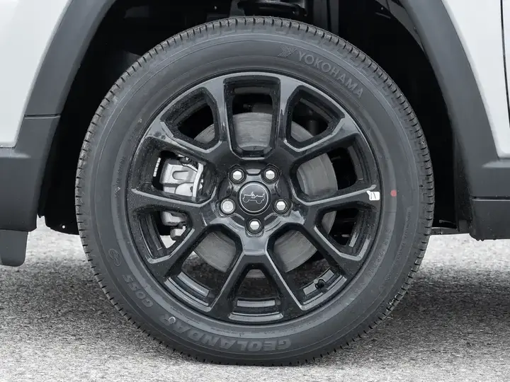 Jeep Compass 2026 photo 4
