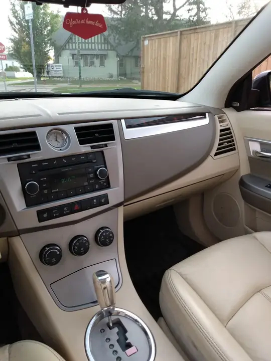 Chrysler Sebring 2010 photo 3