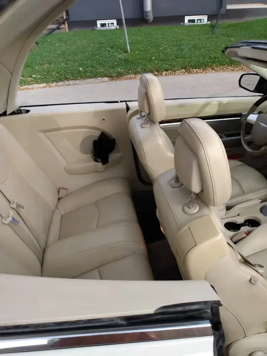 Chrysler Sebring 2010 photo 5